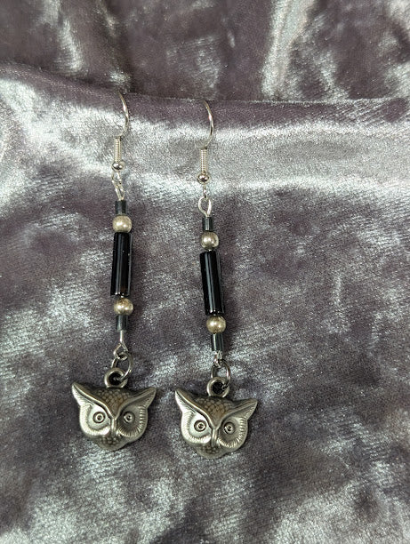 Black Onyx Owl Earrings image 1