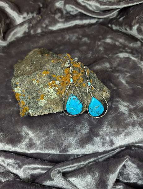 Turquoise Teardrop Earrings image 0